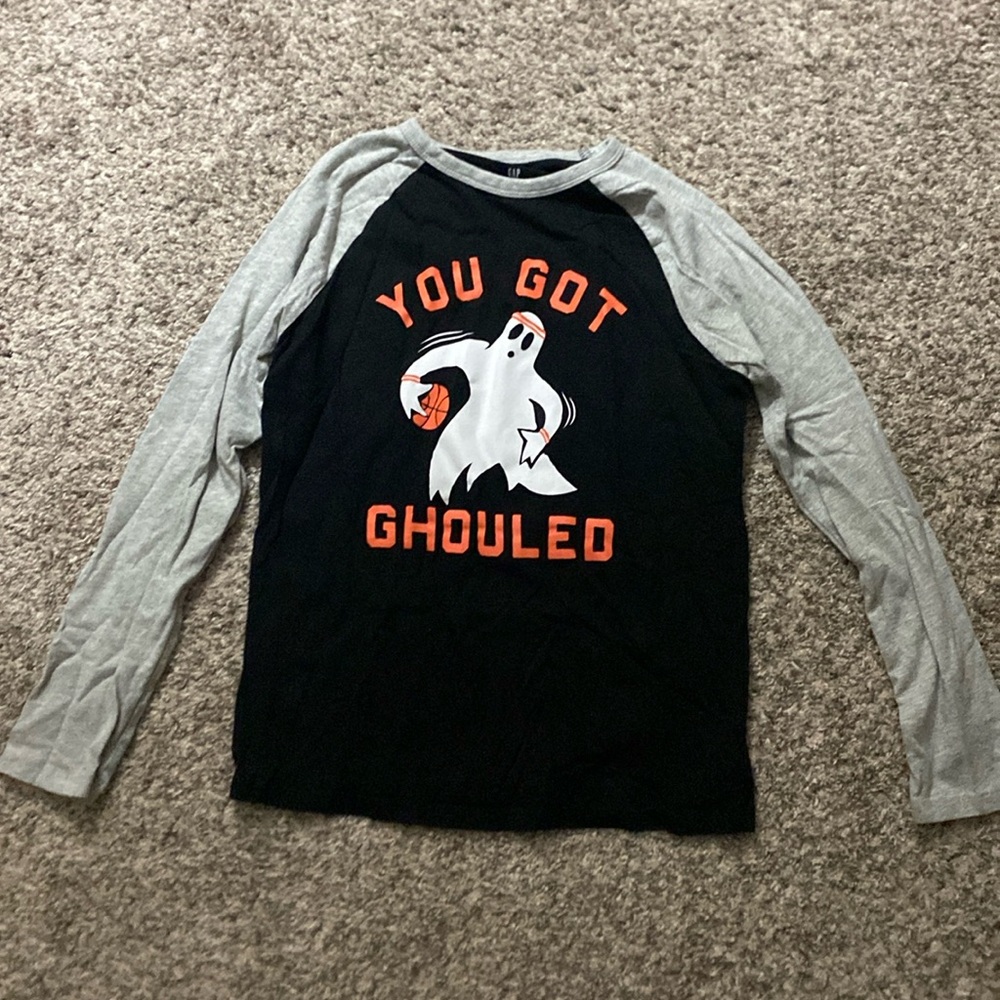 Gap t shirt size large, black & orange